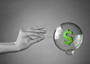 High Valuations and Market Crashes