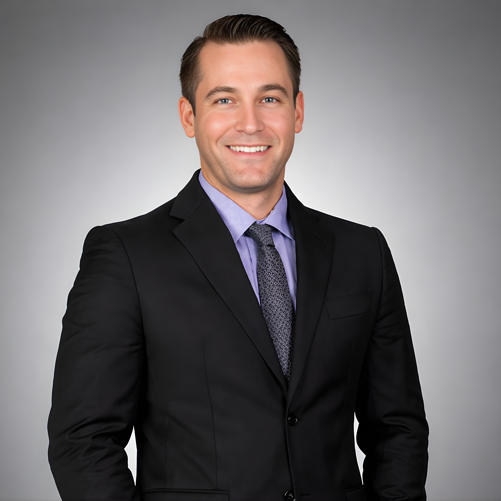 Alexander Arenburg Headshot